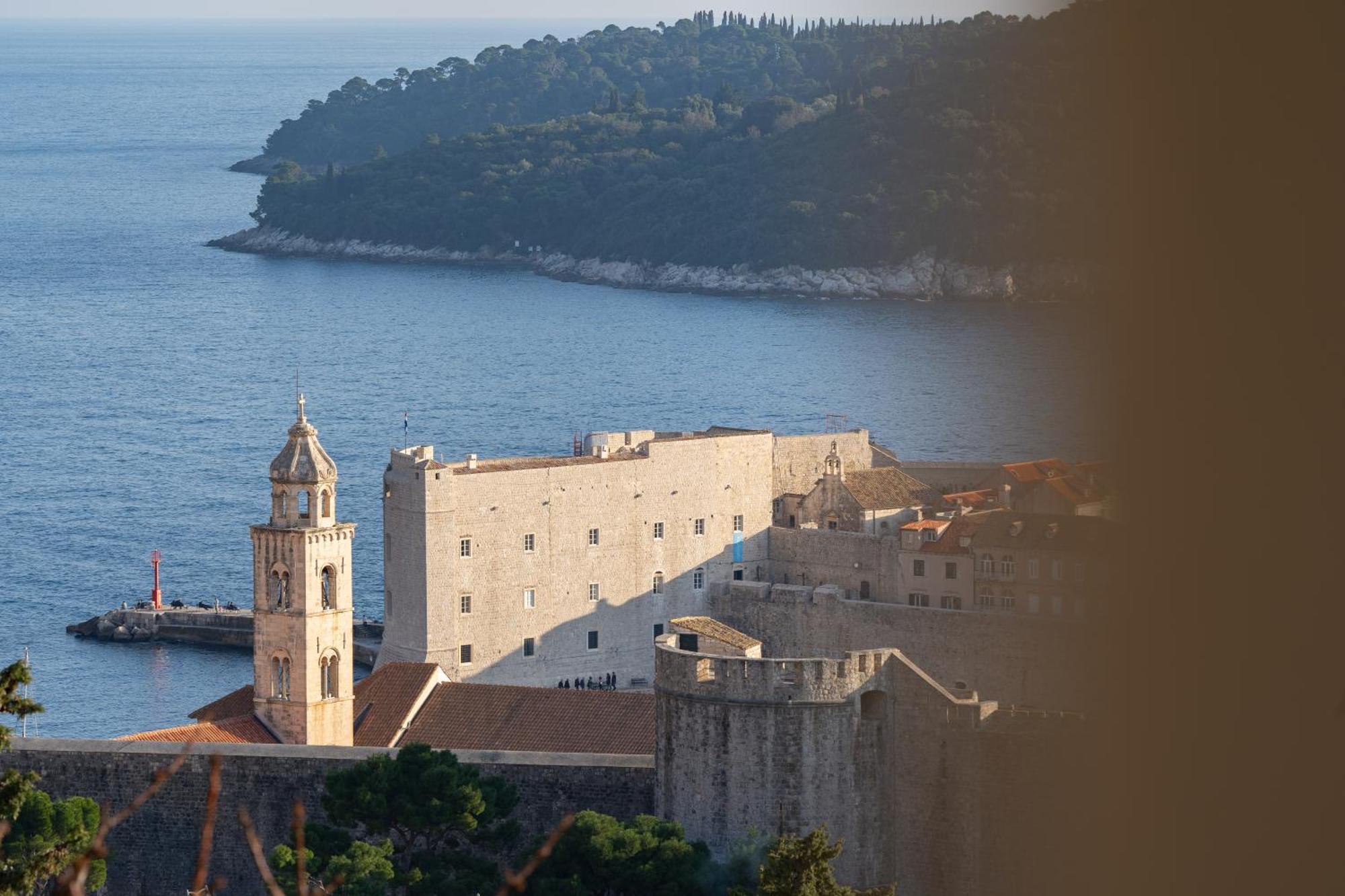 Sea And Old City View Apartment Dubrovnik Dış mekan fotoğraf