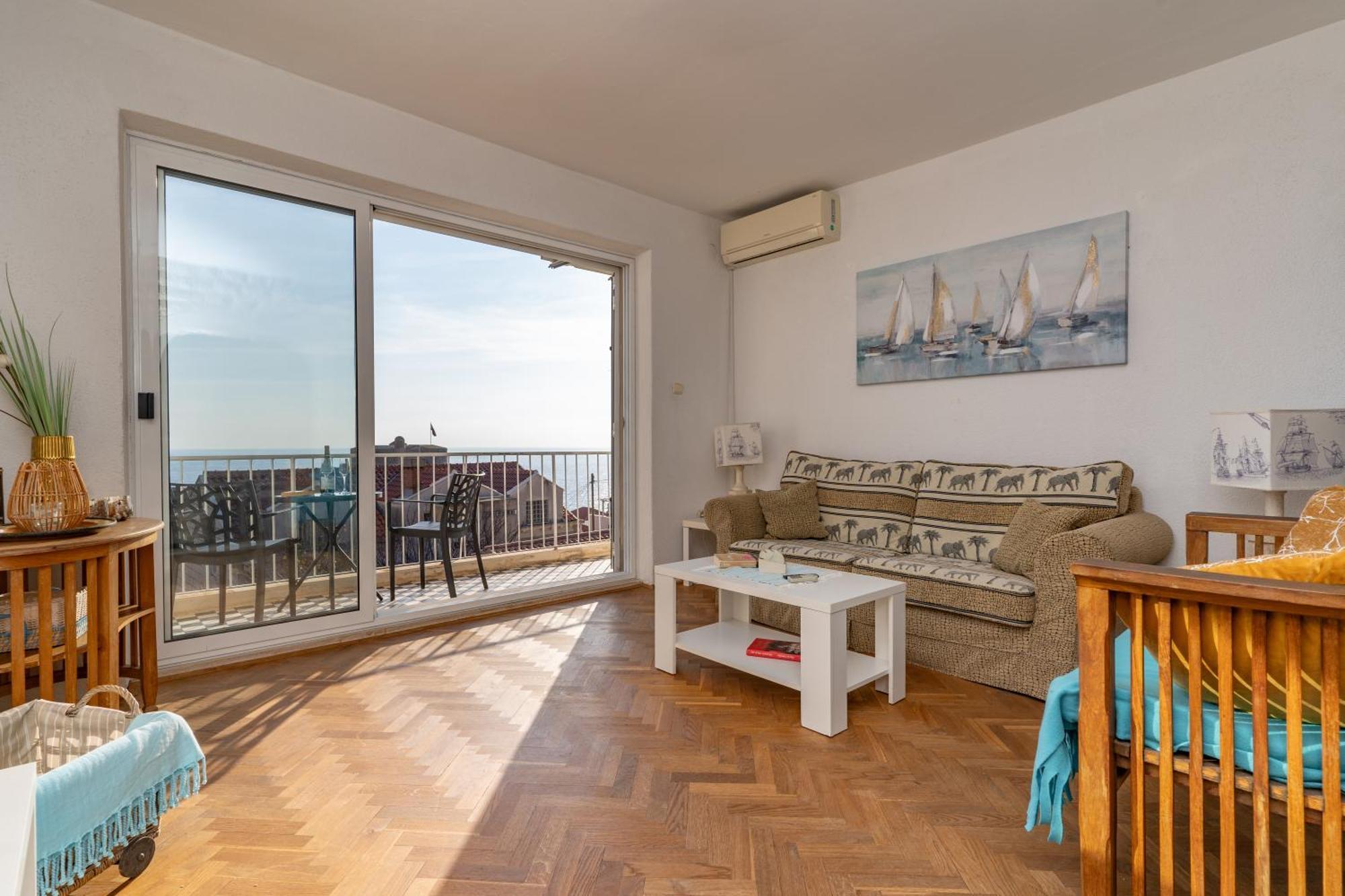 Sea And Old City View Apartment Dubrovnik Dış mekan fotoğraf