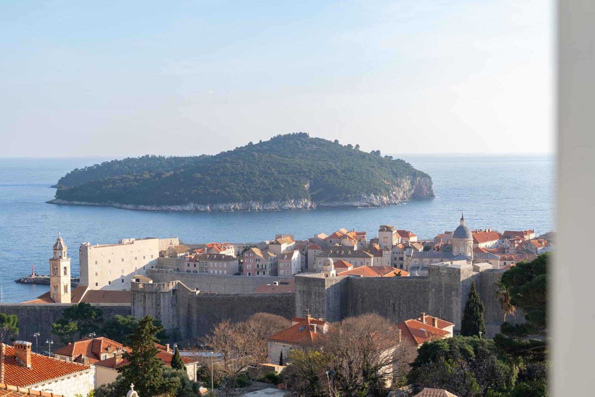 Sea And Old City View Apartment Dubrovnik Dış mekan fotoğraf